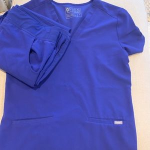 Figs scrubs size small